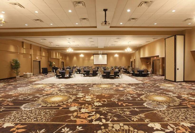 فندق Pomeroy Inn & Suites At Olds