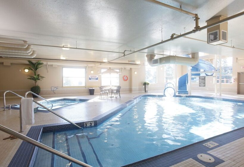 فندق Pomeroy Inn & Suites At Olds