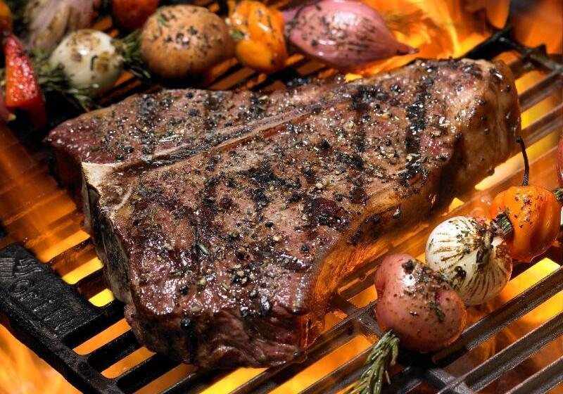 فندق Pomeroy Inn & Suites At Olds