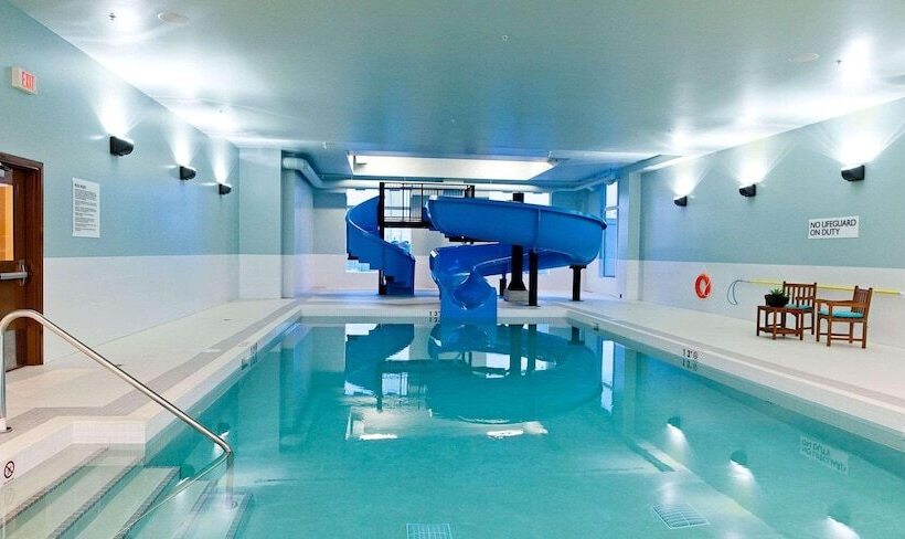 Radisson Hotel & Conference Centre Calgary Airport