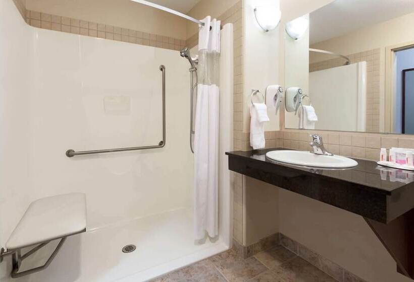 ホテル Ramada By Wyndham Weyburn