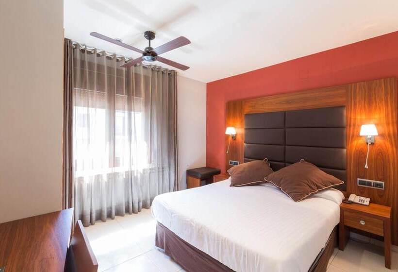 호텔 Restaurant Castellarnau