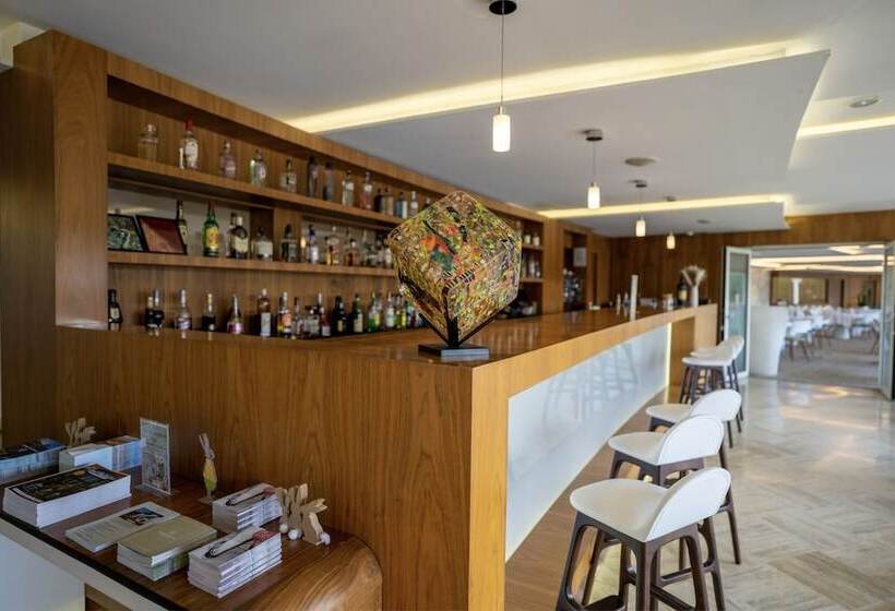 בית מלון כפרי Restaurant La Vague De Saint Paul