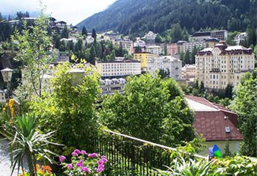 בית מלון כפרי Kur Sportpension Villa Anna