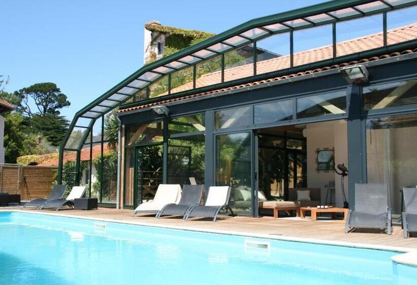 Отель Saint Paul