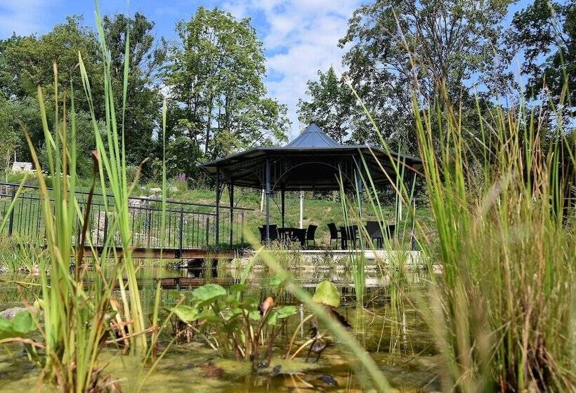 בית מלון כפרי Schlosspark Mauerbach   Adults Only