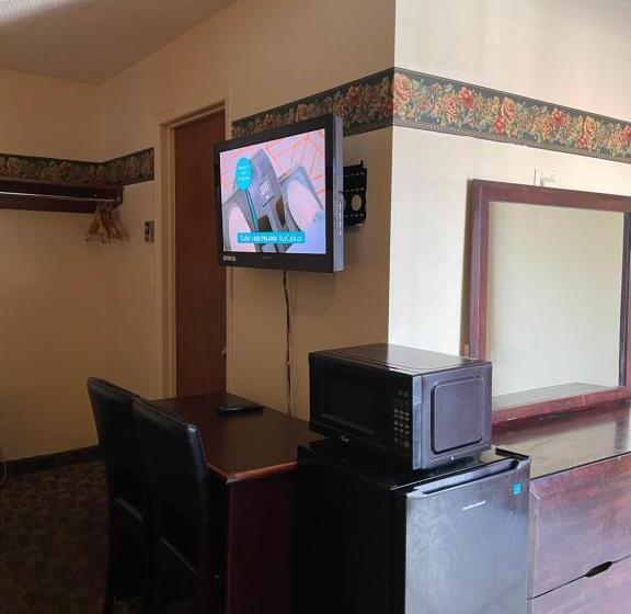 호텔 Scottish Inn Near The Falls And Casino