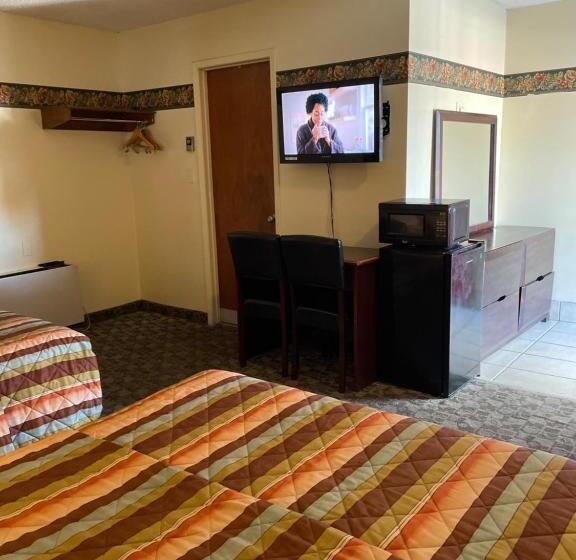 호텔 Scottish Inn Near The Falls And Casino