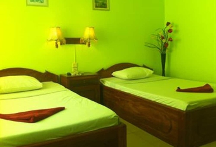 בית מלון כפרי Sky Park Guesthouse