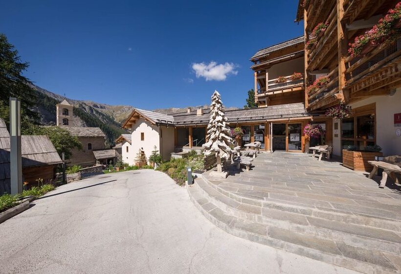 فندق & Spa L Alta Peyra