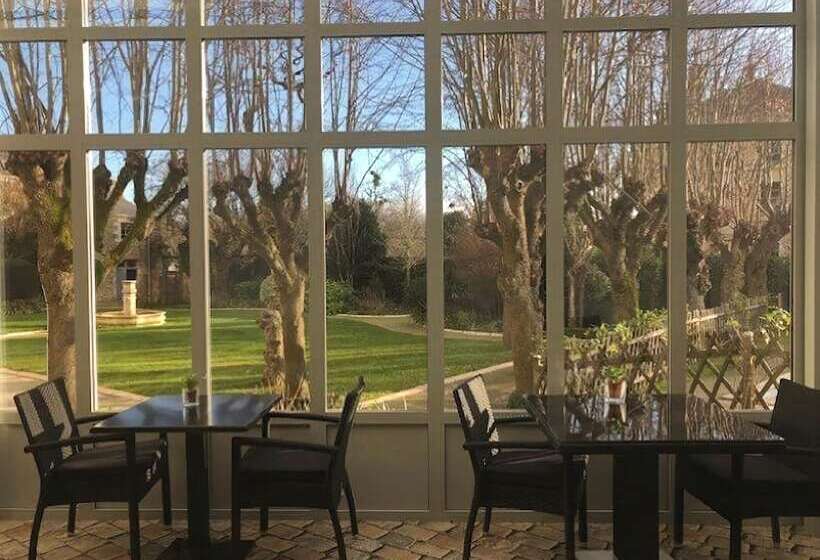 호텔 Hôtel Restaurants & Spa Perier Du Bignon