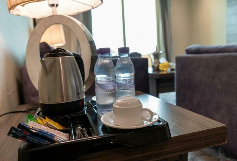 ホテル Sumou Al Khobar