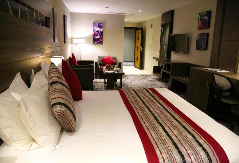 ホテル Sumou Al Khobar