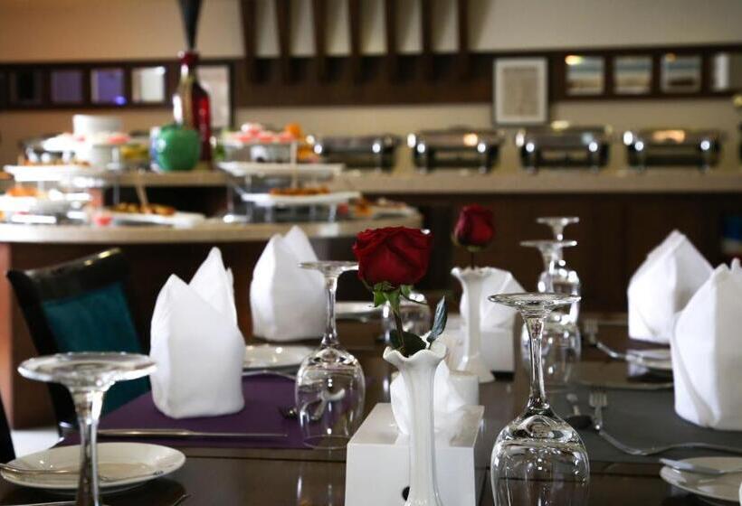 ホテル Sumou Al Khobar