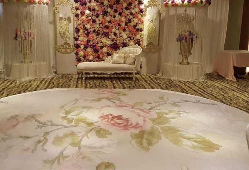 ホテル Sumou Al Khobar