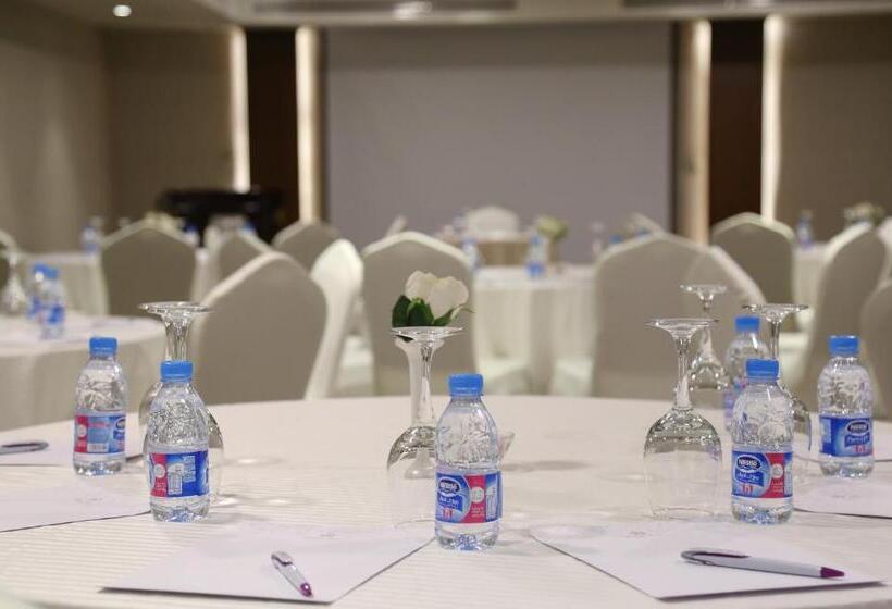 ホテル Sumou Al Khobar