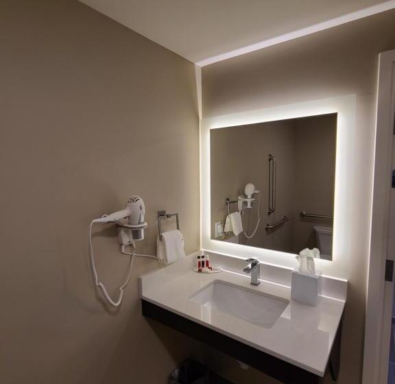 ホテル Super 8 By Wyndham Thompson