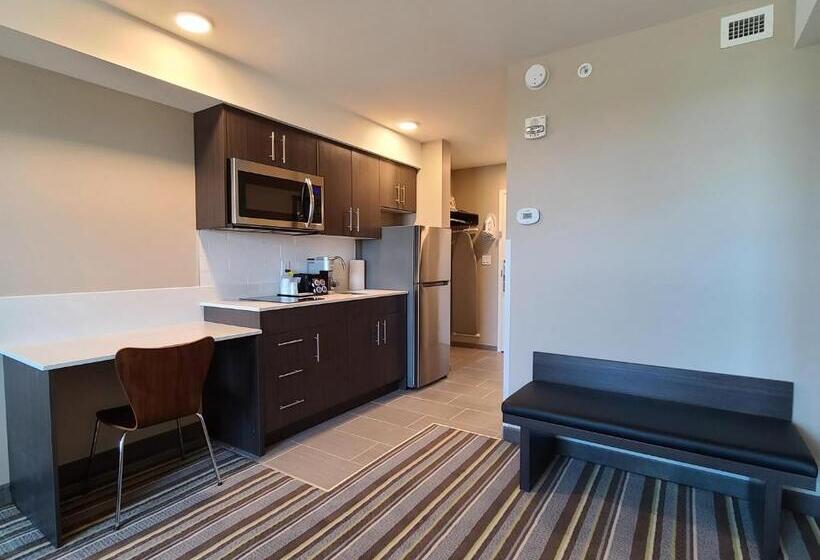 ホテル Super 8 By Wyndham Thompson