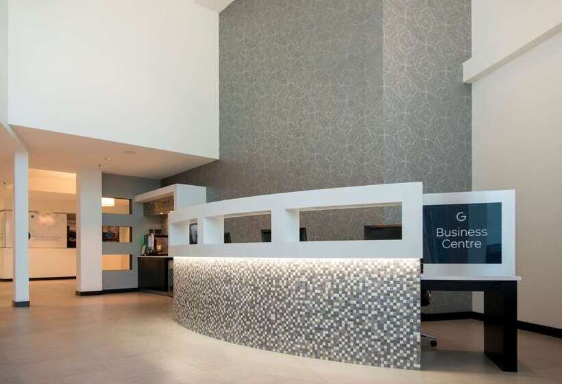 The Grand Winnipeg Airport Hotel By Lakeview