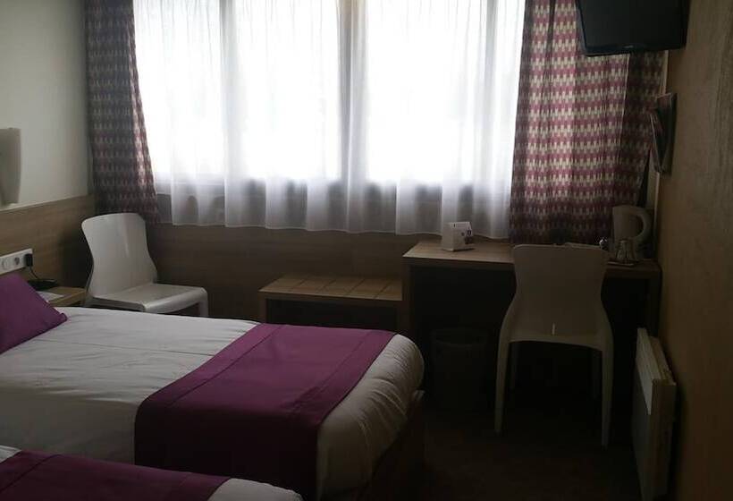 Отель The Originals City, Logis D Elbée, Cholet Nord