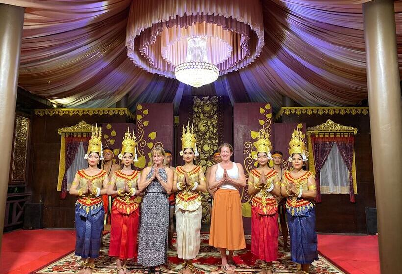 ホテル The Privilege Floor By Borei Angkor