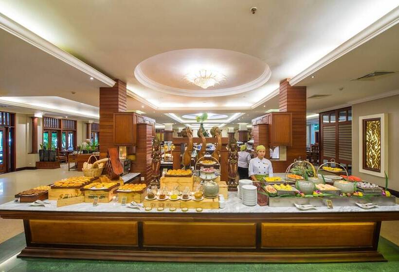 ホテル The Privilege Floor By Borei Angkor