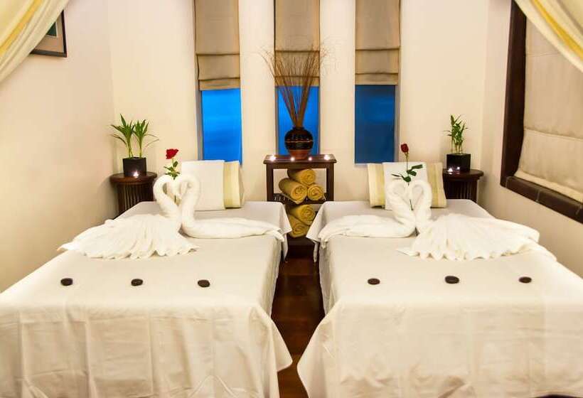 ホテル The Privilege Floor By Borei Angkor