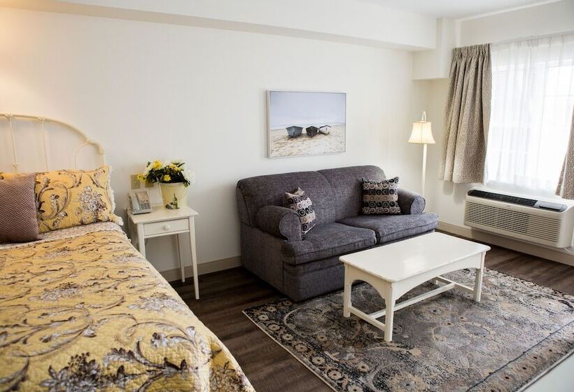 فندق The Village Inn Of Lakefield