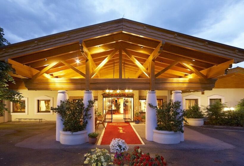 Thermenwelt Hotel Pulverer