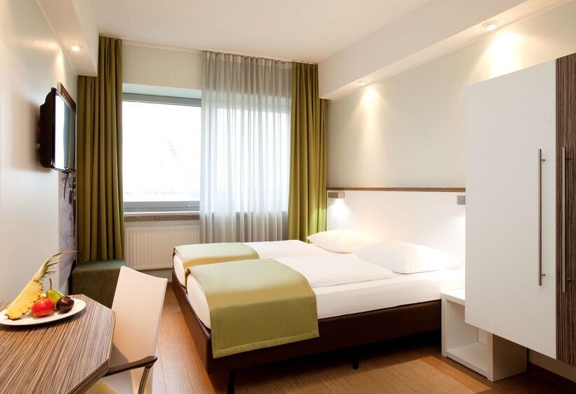 Отель Sportforum