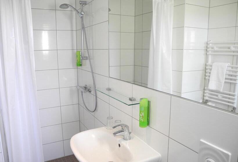 Отель Sportforum