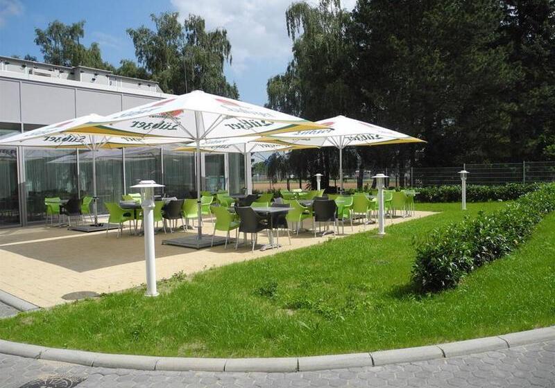 Отель Sportforum