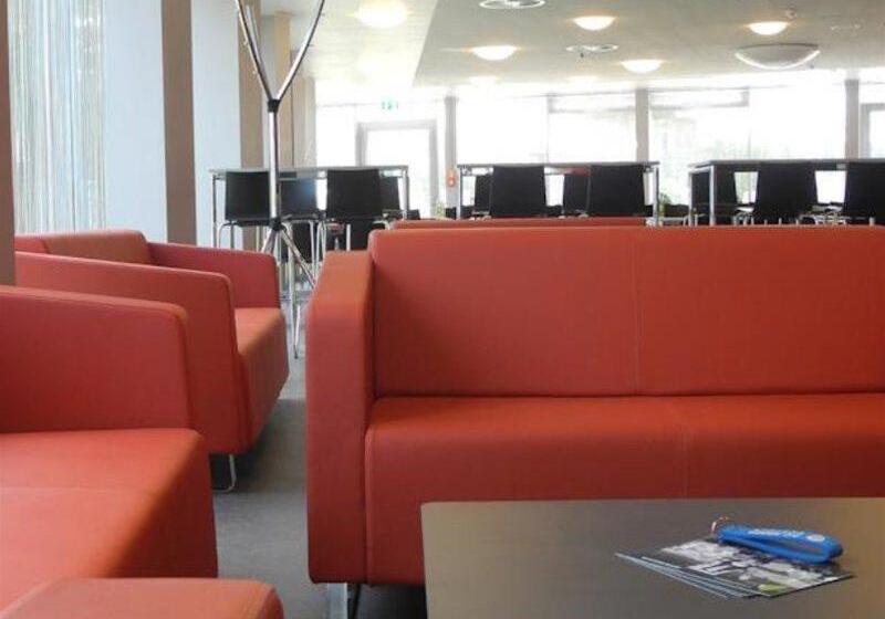 Отель Sportforum