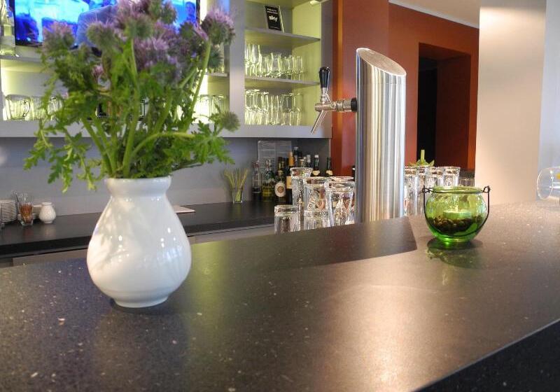 Отель Sportforum