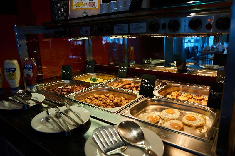 Отель Sportforum