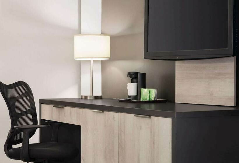 ホテル Travelodge By Wyndham Alma