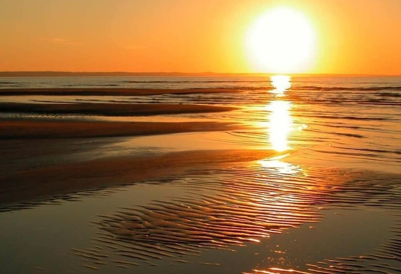 ホテル Travelodge By Wyndham Alma