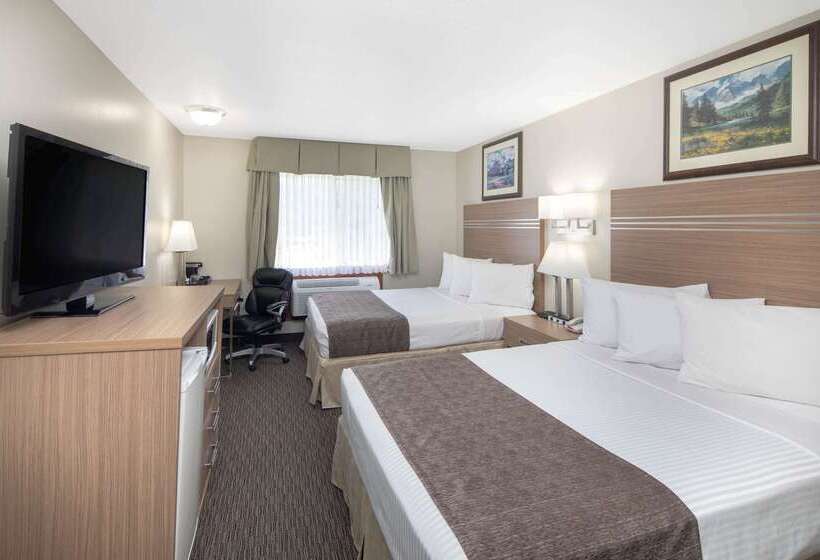 فندق Travelodge By Wyndham Golden Sportsman Lodge