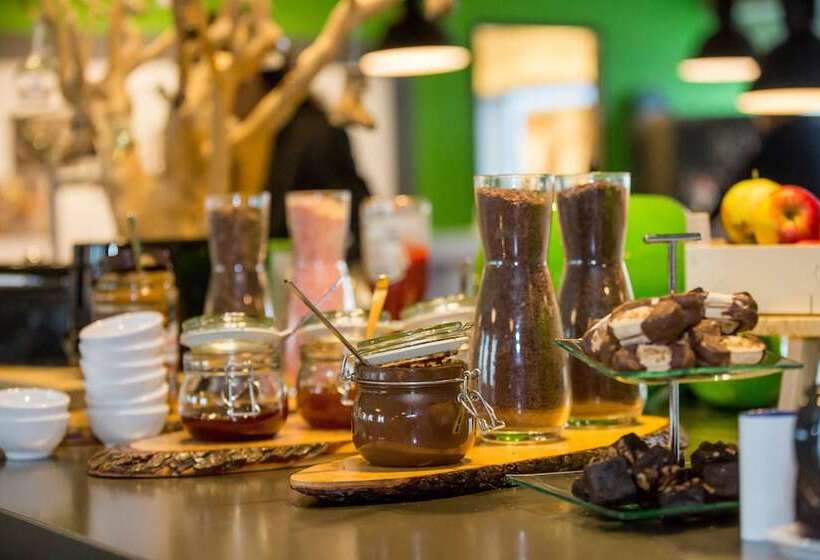 בית מלון כפרי Tulip Inn Eindhoven Airport