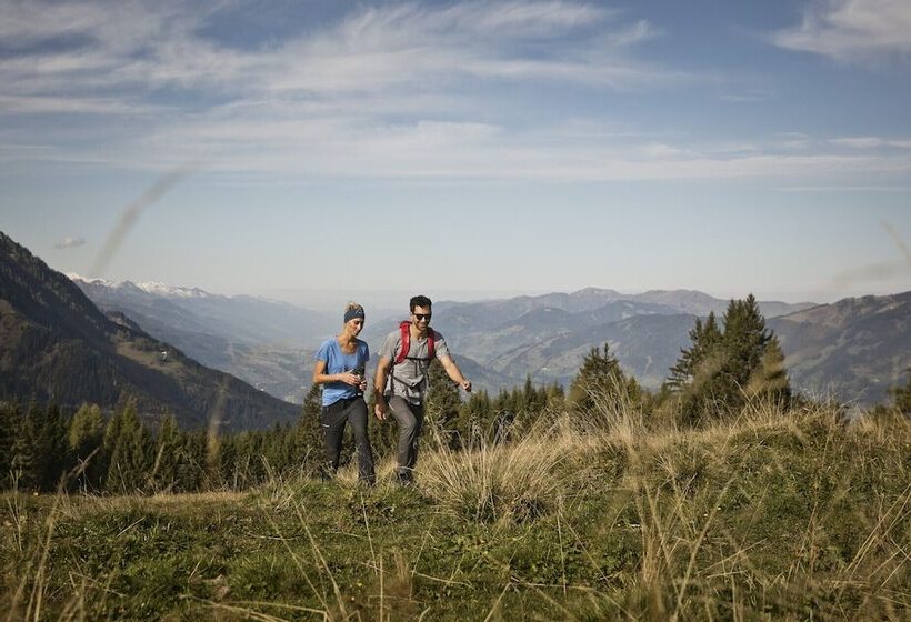 فندق Berghof   St Johann In Salzburg