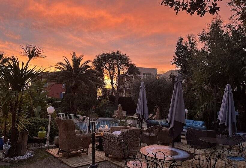 فندق Villa Roseraie