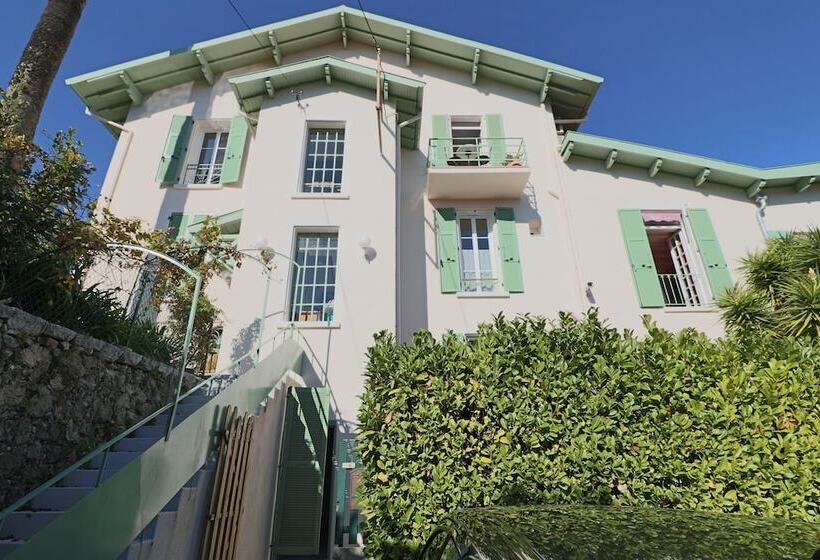 فندق Villa Roseraie