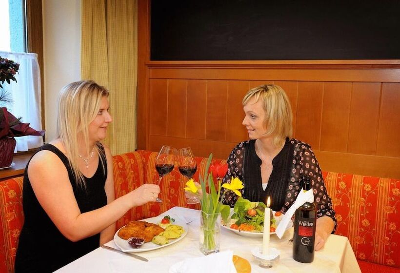 فندق Werfenerhof