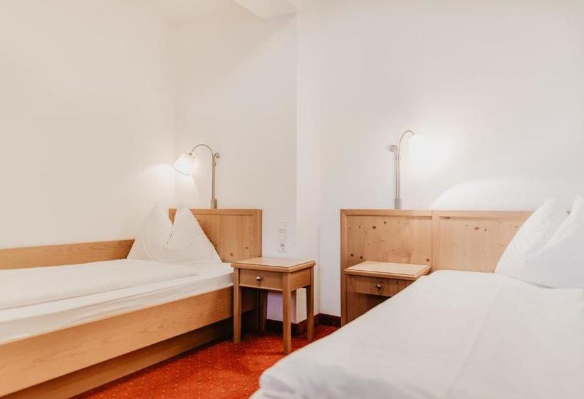 호텔 Wirtshaus Tauernhex