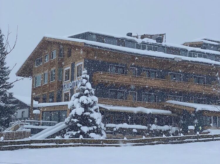 호텔 Wirtshaus Tauernhex