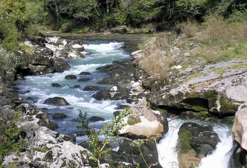 Hôtel Pierre Blanche