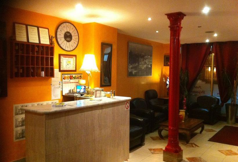 Le Pasteur Hotel La Courneuve