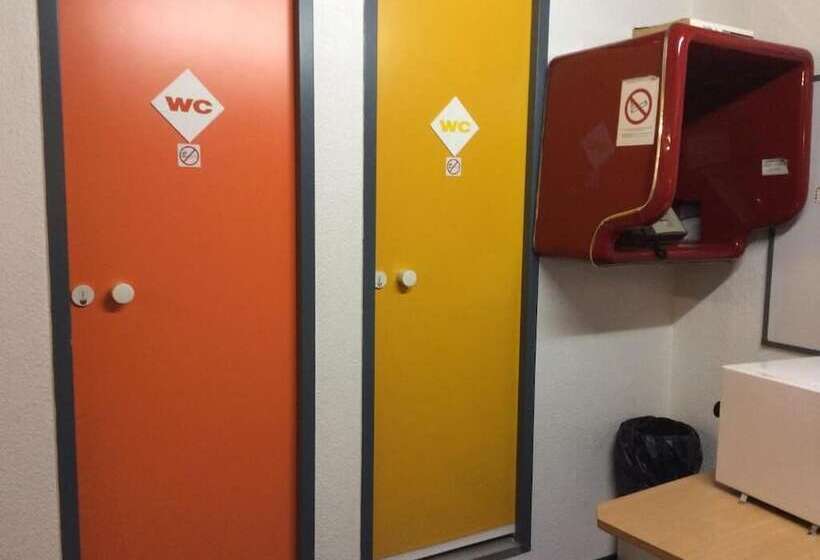 Lemon Hotel Saint Omer