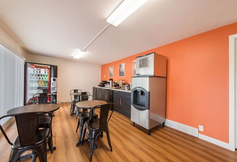 Motel 6 Cranbrook, Bc