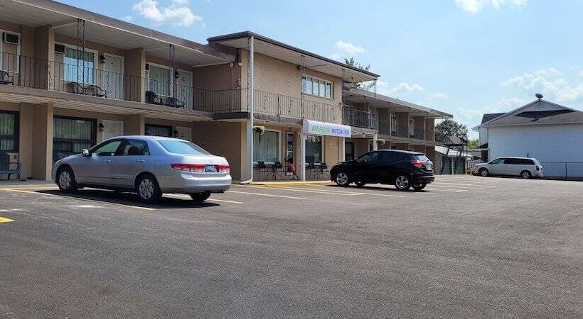 فندق على الطريق Arnprior Motor Inn